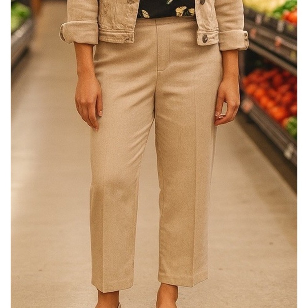 Tan Khaki Slacks Pull On Pants Women's Size 18 Classic Fit Flat Front